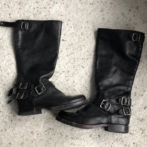 Frye Victoria Boots (Black) size 8